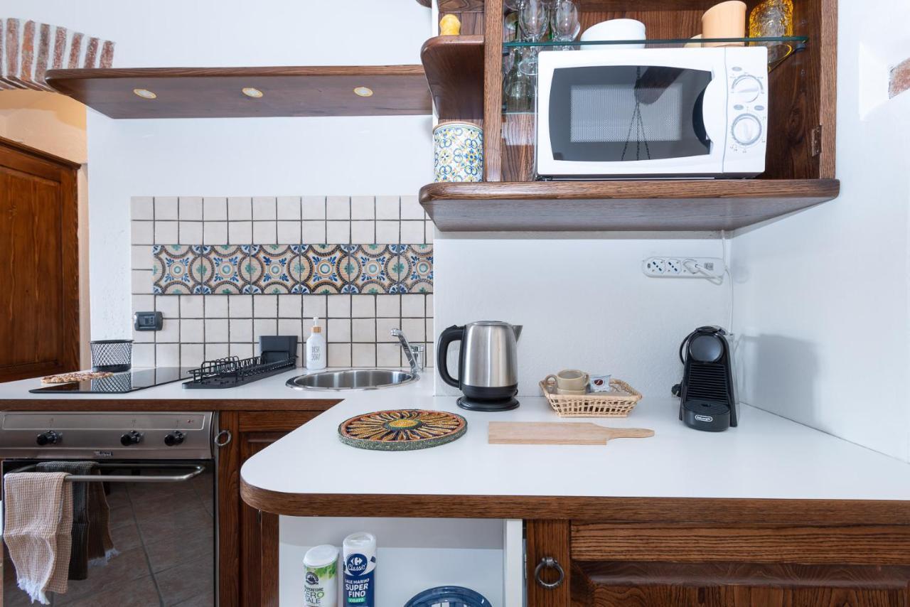 Cozy Studio In Old Town Appartement Como Buitenkant foto